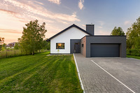 Haus und Garage